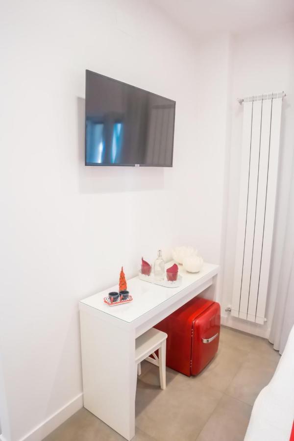 Kerbaker 14 Bed & Breakfast Napoli Exterior foto